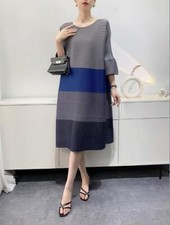 2025 new fashionable and casual printed pleated contrasting dress