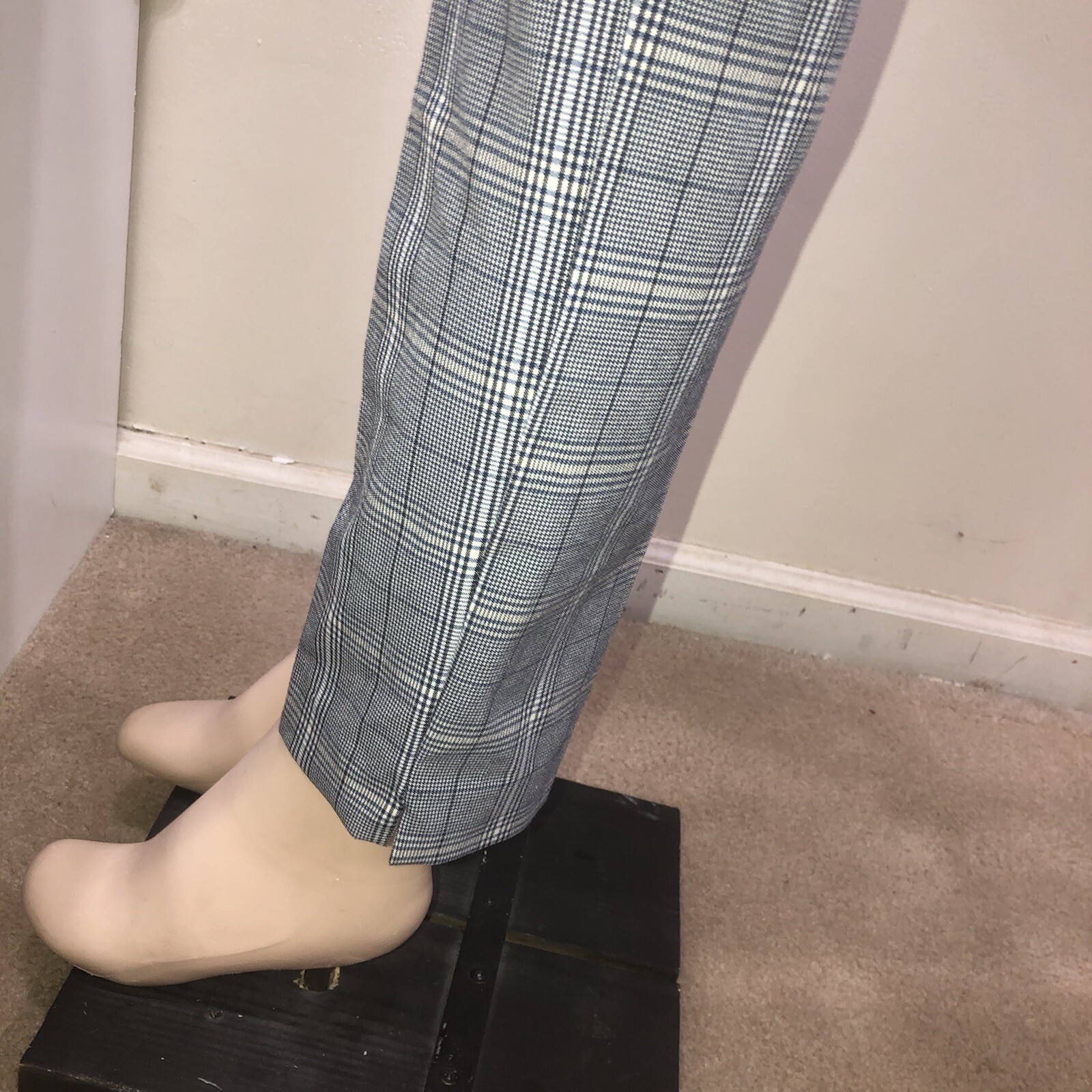 Zara Basic Gray Checkered  Plaid Trousers Elastic… - image 5