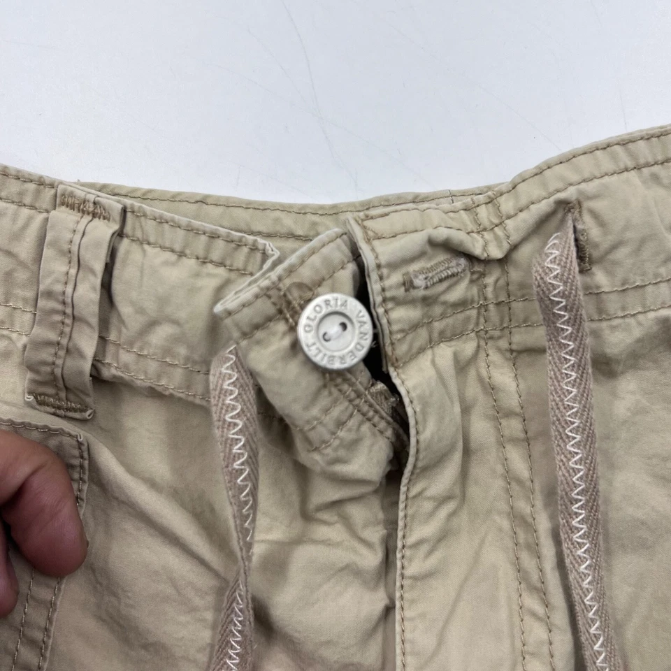 Shorts cargo feminino Gloria Vanderbilt tamanho 12p bege pequeno algodão corte utilitário - Imagem 3 de 4