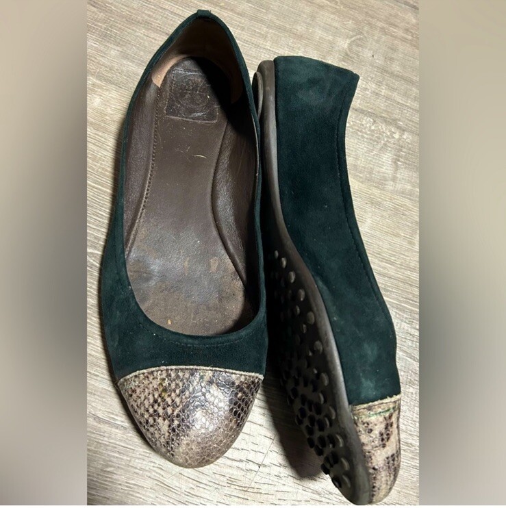 Tory Burch Forest Green Suede Python Cap Toe Flat… - image 1
