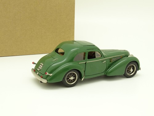 My Collection Resin SB 1/43 - Delahaye 135 M Coach Dubos Green - Picture 3 of 4