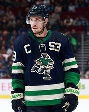 Bo Horvat Reverse Retro 2.0 Portrait Vancouver Canucks 8x10 NHL Hockey Photo
