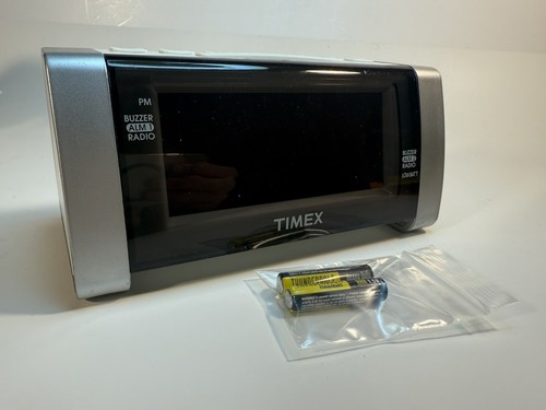 Timex Clock Radio T235Y Double Alarm AM/FM White Grey Jumbo Red Numbers - Picture 10 of 11