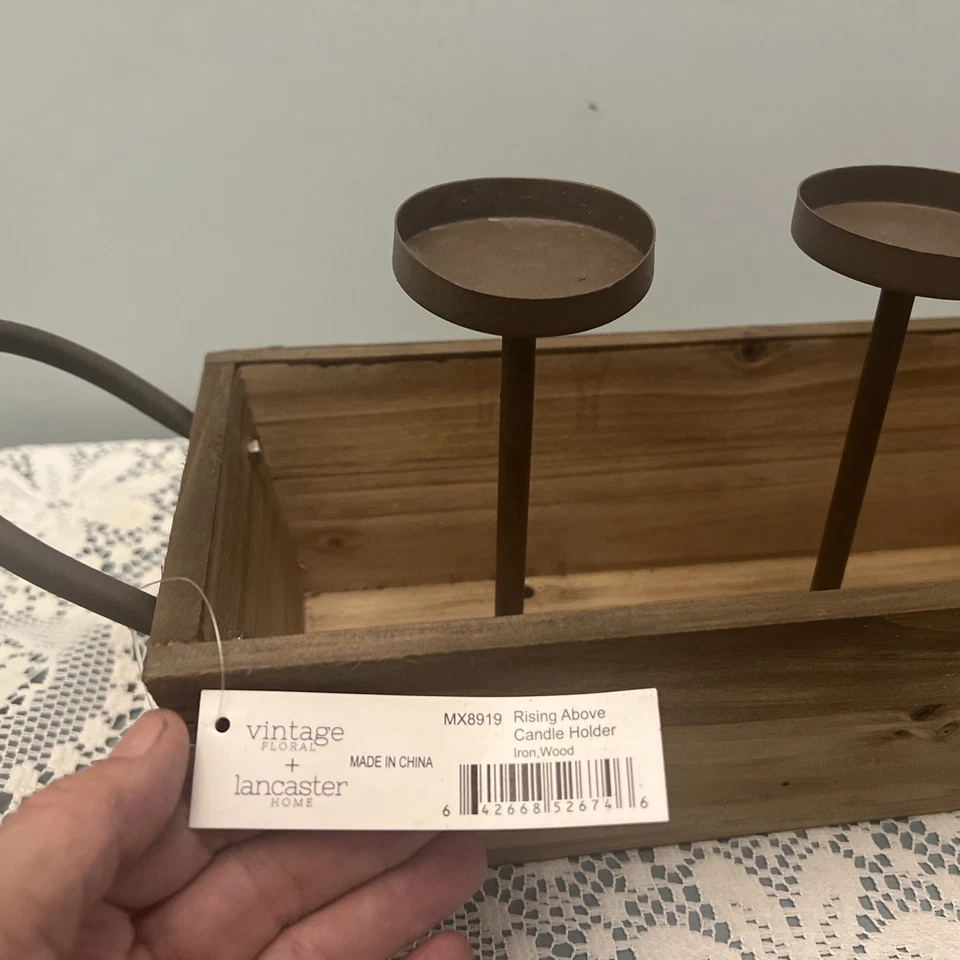 "Candelabro rústico de madera y metal 5 candelabros votivos 22"" de largo" Foto 3 de 4