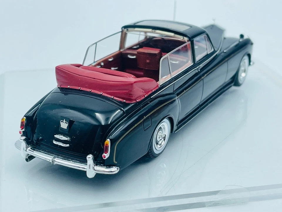 BLACK FRIDAY ! TRUESCALE 124365 ROLLS-ROYCE Phantom V Landaulette 1967 1.43 - Photo 2/4