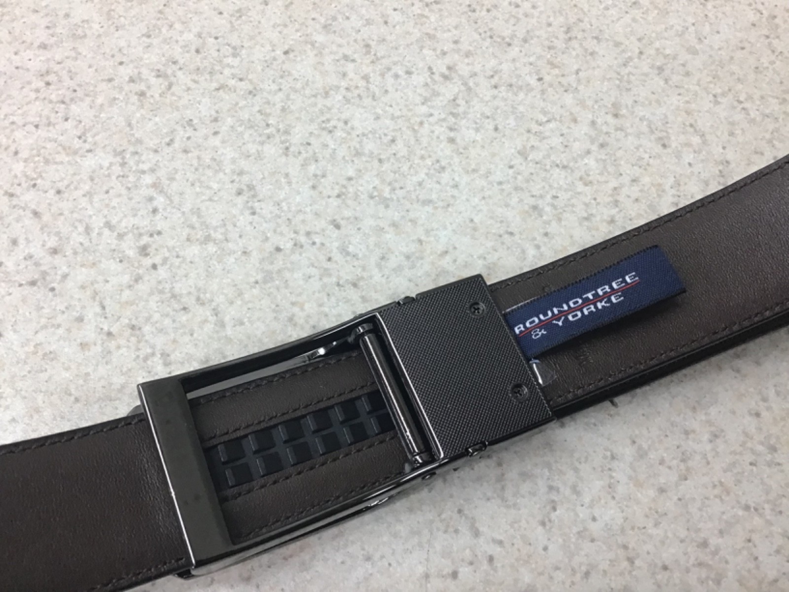 NEW Rarely Seen Roundtree & Yorke Black Full Grain Cowhide RATCHET Belt Size 38 image 8