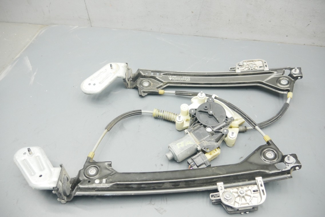 14-22 Maserati Ghibli Rear Left Driver Side Window Regulator Motor 670030023 OEM