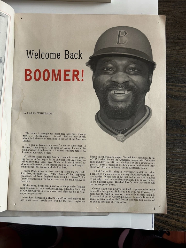 Boston Red 1989 Media Guide , Red Sox Team Photo 1967, Red Sox Score Book 1977. - Image 4 of 4