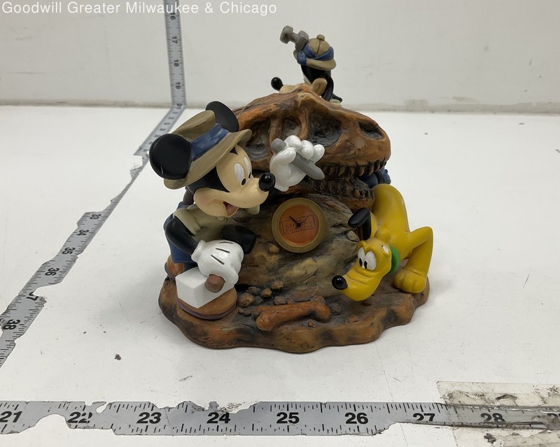 Disney Animal Kingdom Big Dig In The Boneyard Figure Mickey Goofy Pluto