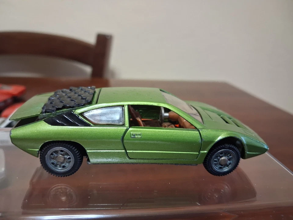 MEBETOYS A47 LAMBORGHINI URRACO SCALA 1/43 - Immagine 4 di 4