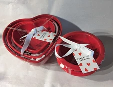 Valentines Day Terramoto Ceramic Red White Heart Shape Nesting Bowls Sets 5 Pc