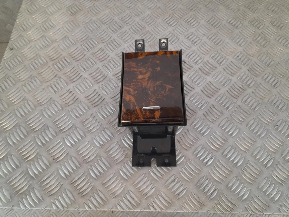 Jaguar XF Mk1 2008-2012 Cubby Box  Foto 2 de 4