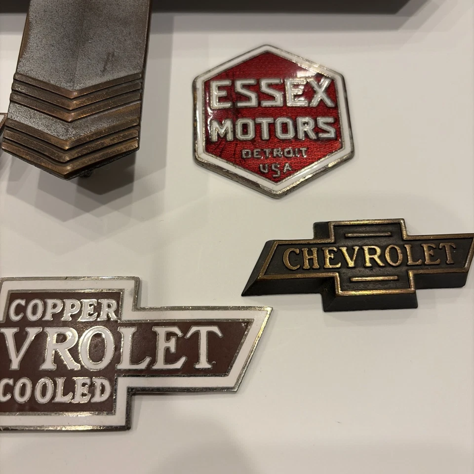 Lote de 6 insignias emblema radiador Chevrolet Essex Chrysler Buick Foto 4 de 4