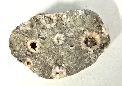 Hübscher Amethyst Grau Lila 0,6kg 14x9cm Rohsteine Heilsteine  #MS024