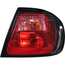 Rückleuchte Heckleuchte links rot für Nissan Primera P11