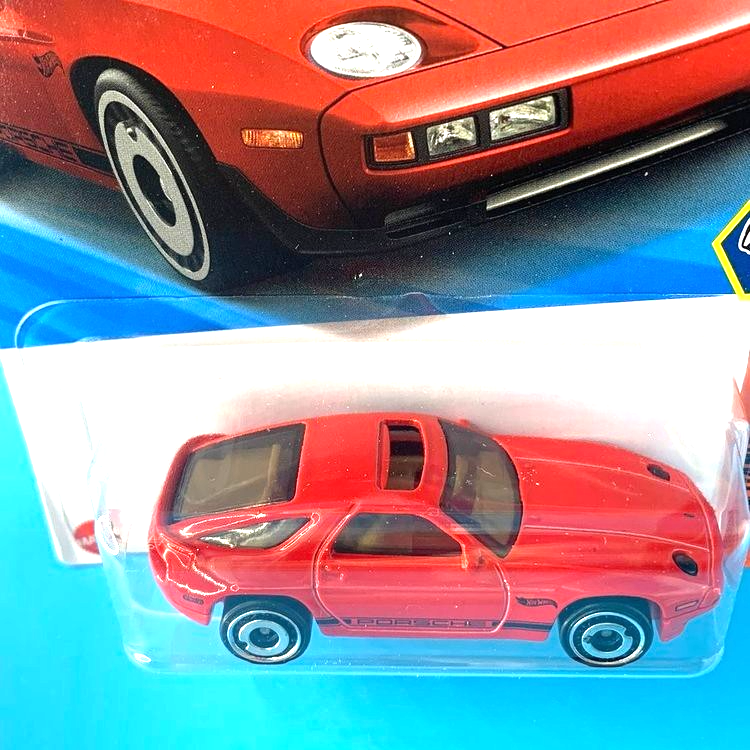 HOT WHEELS 2025 1983 PORSCHE 928S RED 250/250 HYW53 MUSCLE MANIA