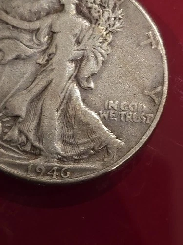 1946 P UNITED STATES US Silver WALKING LIBERTY Half Dollar Coin EAGLE