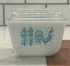 VTG Pyrex Amish Butter Print 501 B 1 1/2 Cup Fridge Dish w/ Lid 501-C