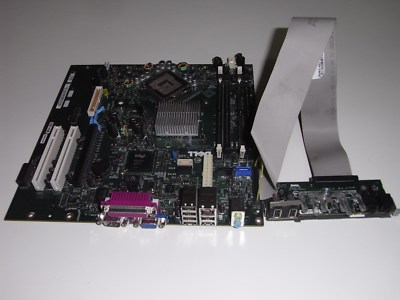 Dell UF531 Rev A00 CN-0HR330-13740-765-048N Mainboard Sockel 775 T PC Platine