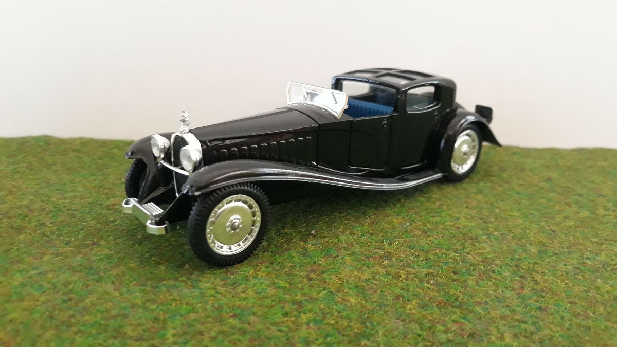 Miniature Bugatti Royale Coupé De Ville 1928 - Solido 1:43 - Noire - Occasion - Fabriquée En France