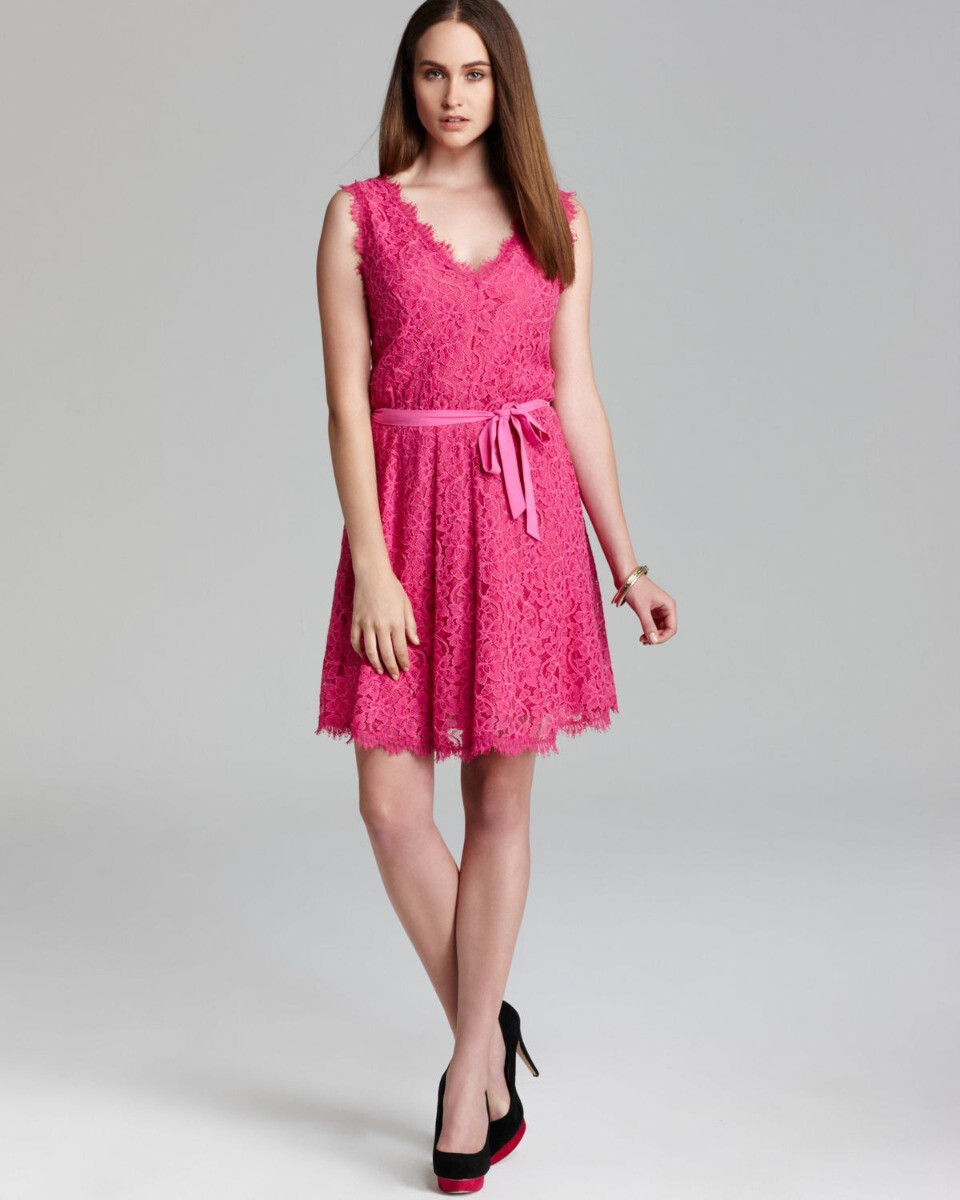 $345 Diane Von Furstenberg DVF Luella Deep Carnation Pink Lace Sleeveless Dress $345 Diane Von Furstenberg DVF Luella Deep Carnation Pink Lace Sleeveless Dress