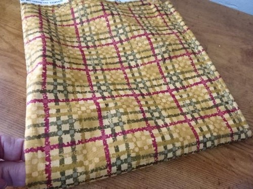 1 yd Cotton Quilt Fabric-Benartex Studio Happy Holidays-gold,red,grn plaid motif - Picture 5 of 5