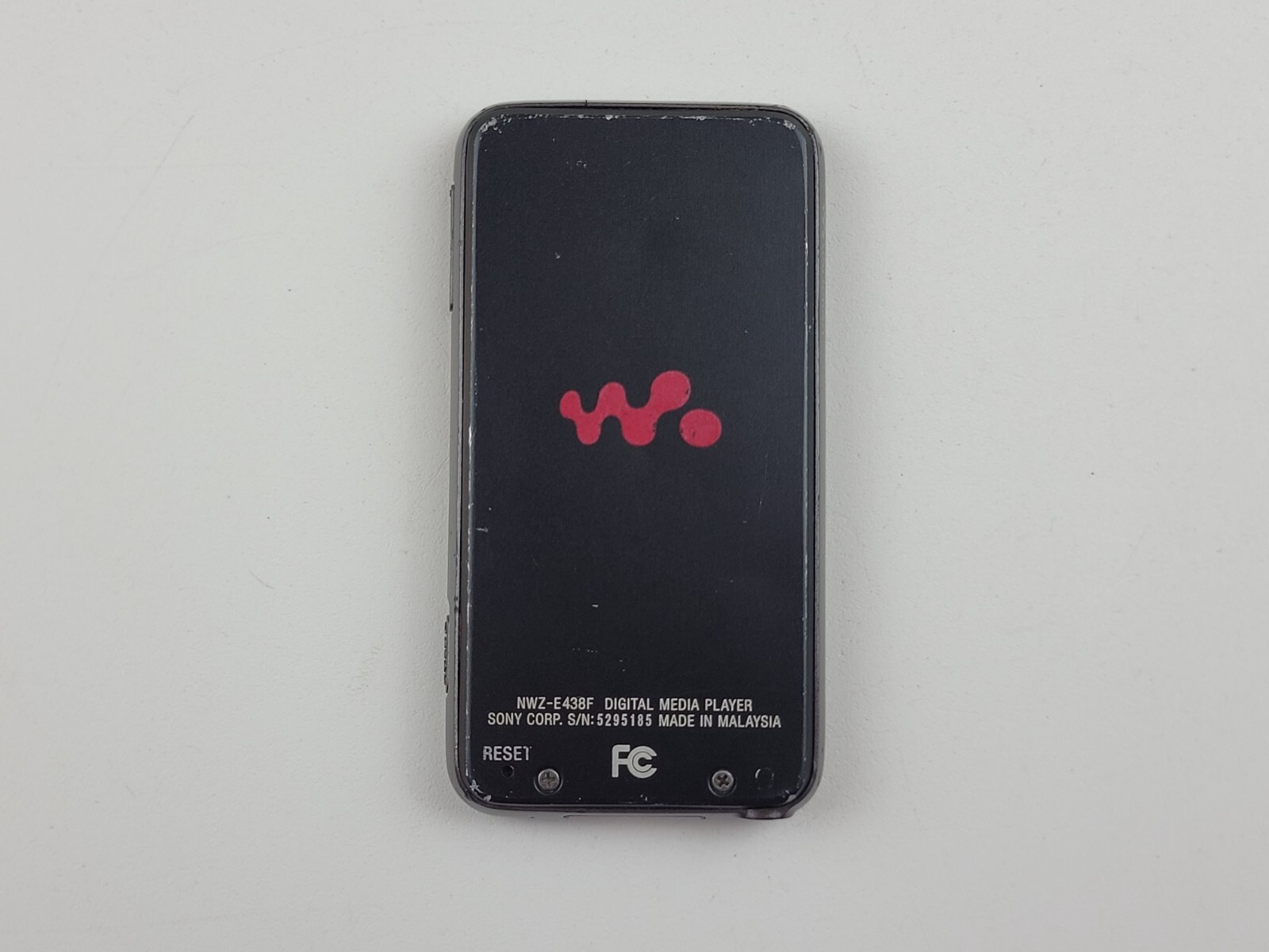 Sony Walkman NWZE438F 8GB Black Digital Media MP3 Player Works