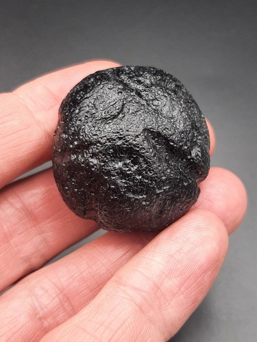 Tektite Philippinite Rizalite 41,54g / 3,5cm Meteorite Impact glass Space rock - Picture 9 of 12