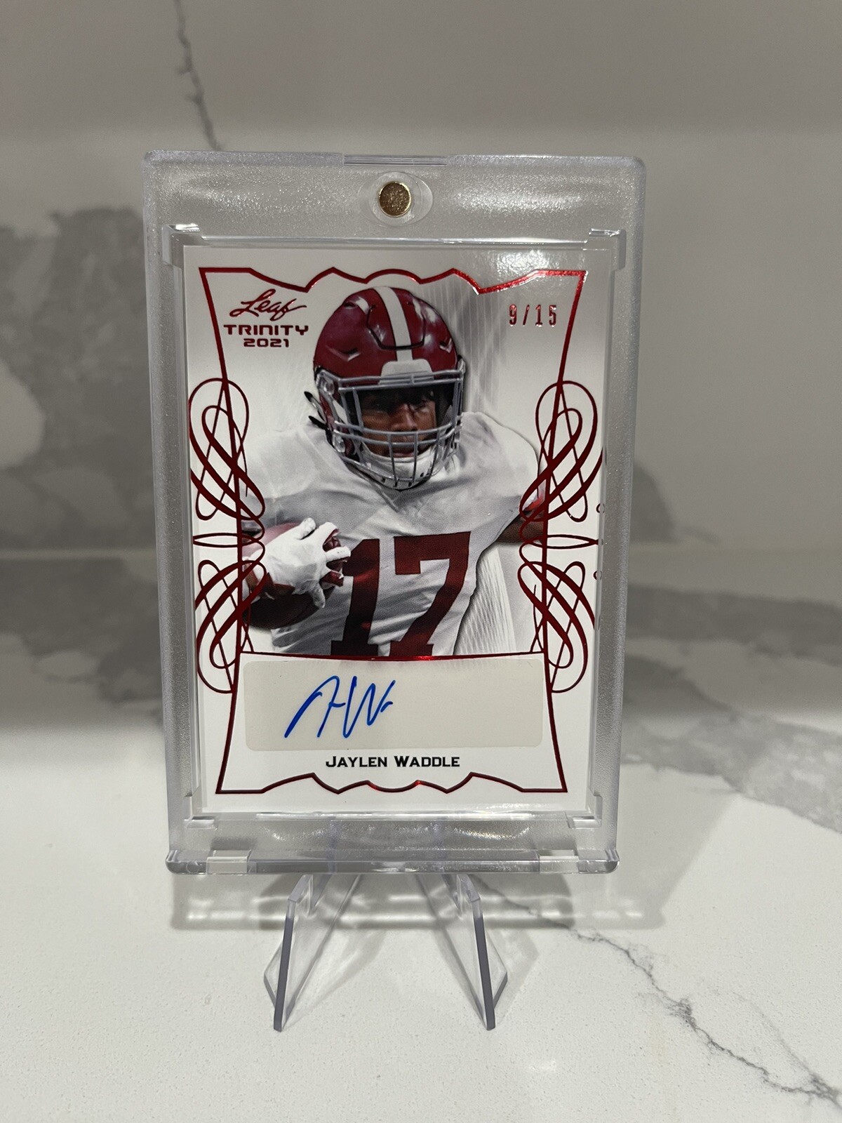 2021 Jaylen Waddle Leaf Trinity Red Spectrum Rookie Auto RC /15 Miami Dolphins