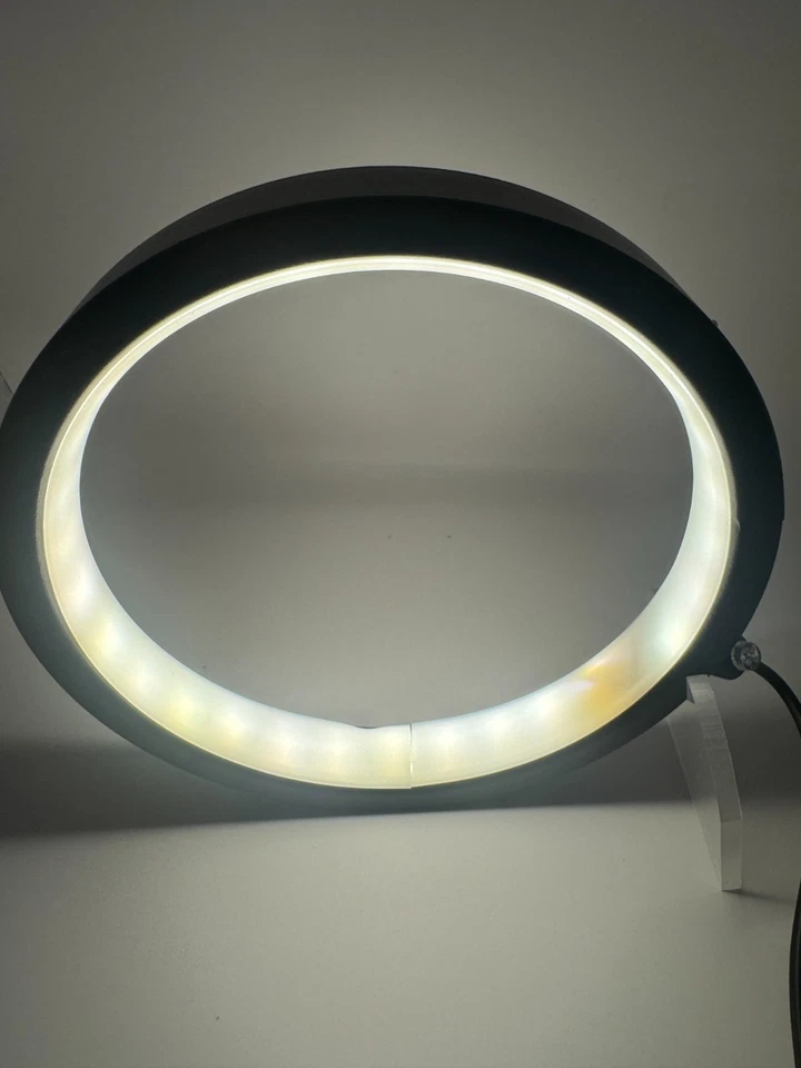 lampe de bureau RONDE - LED - PRISE USB - variation d'intensité et de couleur - Photo 4/4