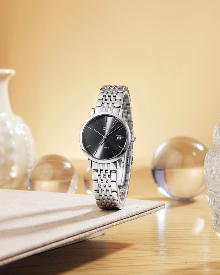 浪琴表优雅系列自动表女士腕表 - L4.310.4.72.6 — 第 3/4 张图片