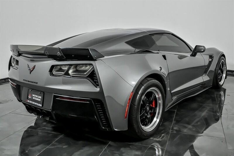 2016 Shark Gray Metallic Chevrolet Corvette   | C7 Corvette Photo 10