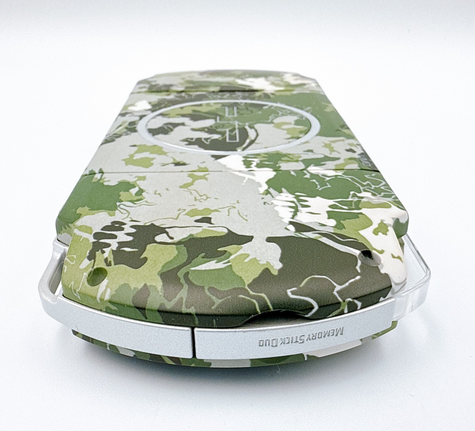 Sony PSP-3000 Console Metal Gear Solid Limited Edition Box Region free - Mint A+