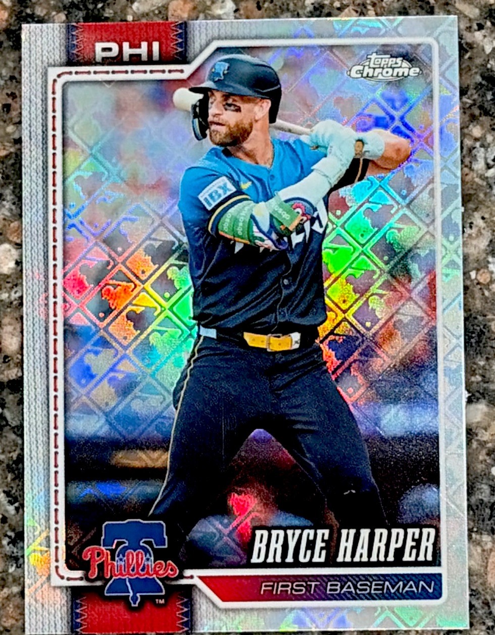 LOGOMAN REFRACTOR Topps 2026 Topps Chrome Bryce Harper #244 Phillies Chrome  view 2
