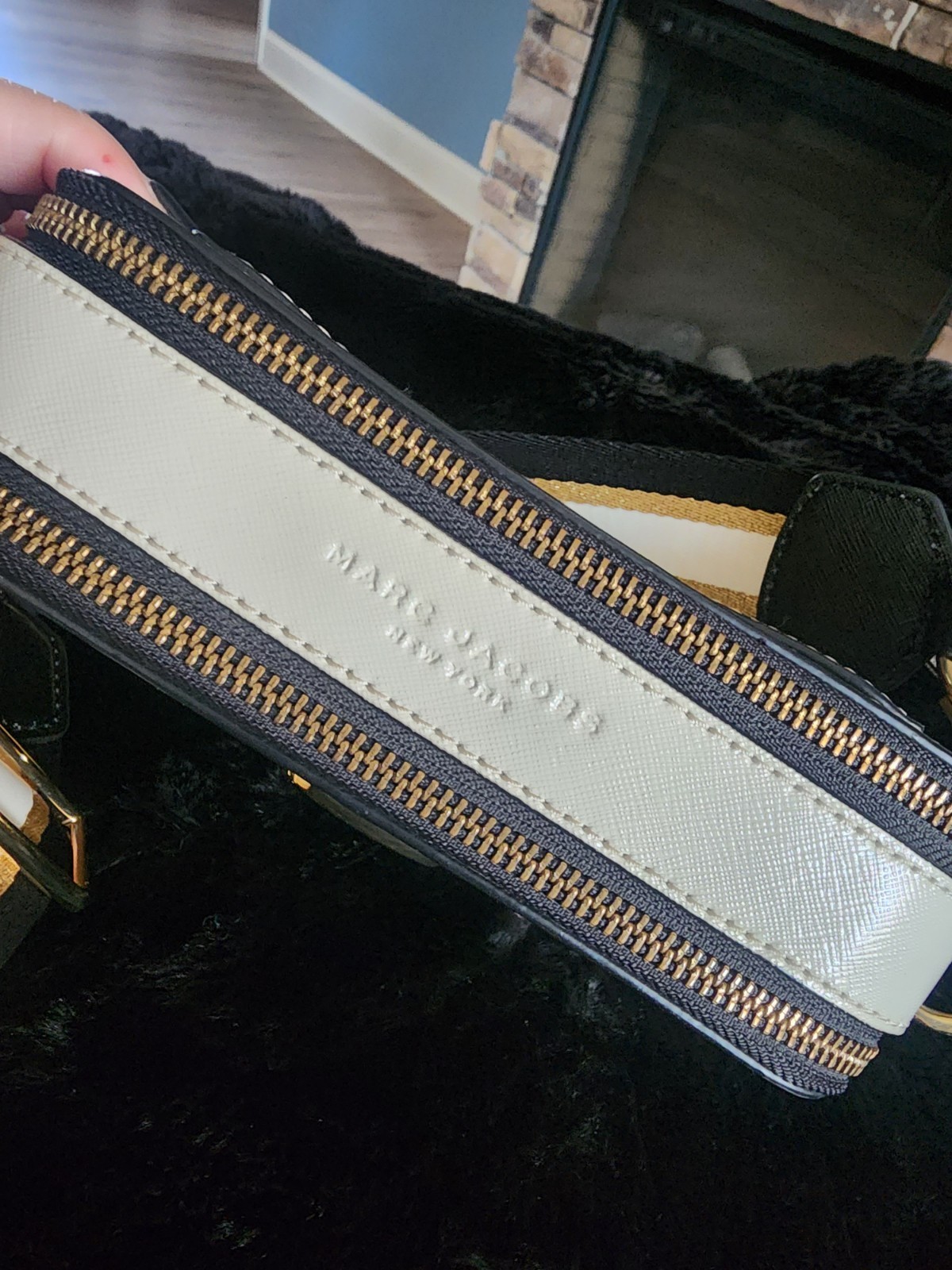 Authentic Marc Jacobs Camera Crossbodybag - image 7