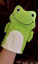 Lot of 8 frog puppets / bath mitts for kids music and movement
