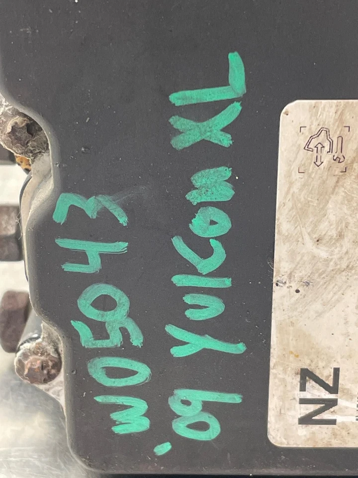 2009 GMC Yukon XL 1500 ABS антиблокировочный тормозной насос в сборе 248k миль OEM 20896914 - Изображение 4 из 4