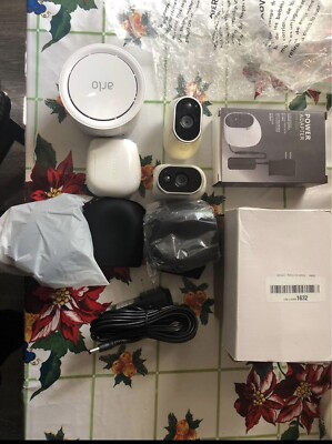 Arlo VMC2030 Essential Spotlight Single Wire-Free Indoor/Outdoor Camera