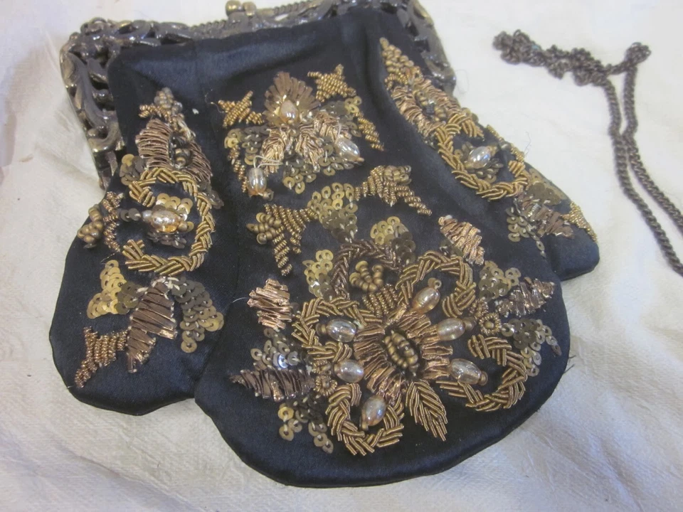 Antique 1920's Silk Beaded Copper & Black Hand Bag - Made in India - Image 4 of 4