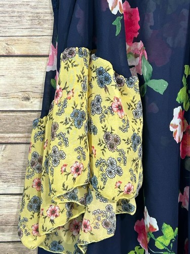 NEW Boho Floral Kimono Cardigan Open Front Ruffle Bell Sleeve Light Layer Size S - Picture 4 of 9