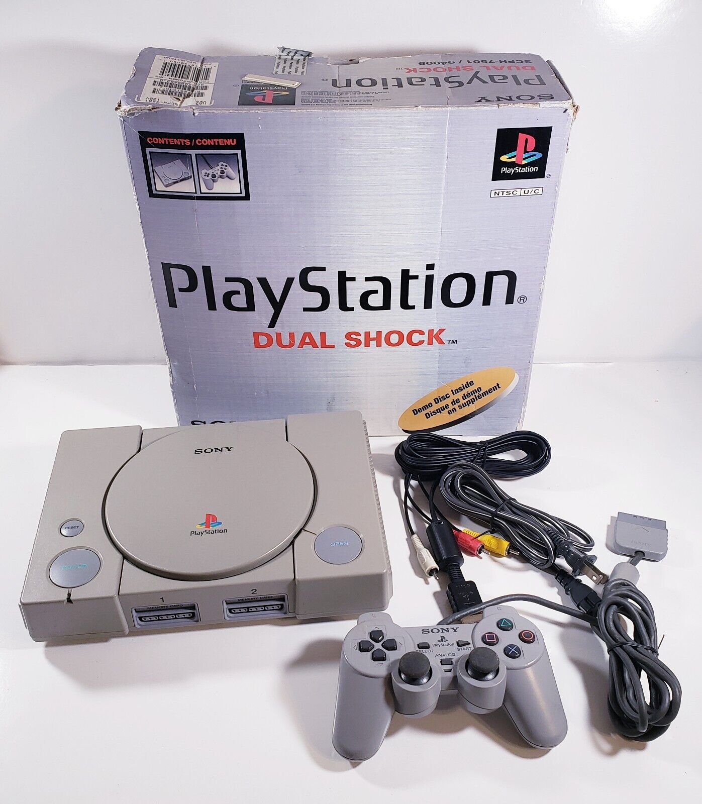 komprimeret lotteri schweizisk Official Sony PlayStation 1 [SCPH-7501] PS1 Gray Console Bundle w/ Manual  &amp; Box | eBay