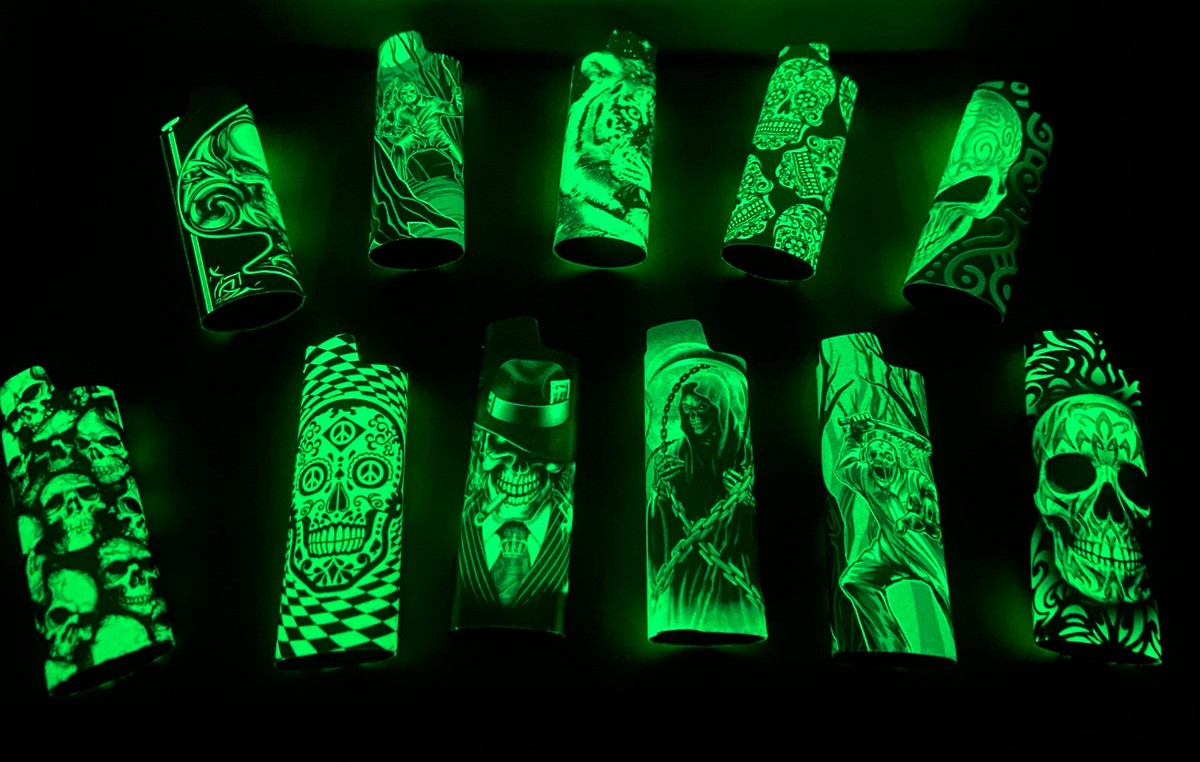 Smokezilla Lighter Case Metal Glow In The Dark Brand New | eBay
