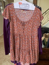 Urban Outfitters Super Cute Flowered Dress Size Medium Make Offers