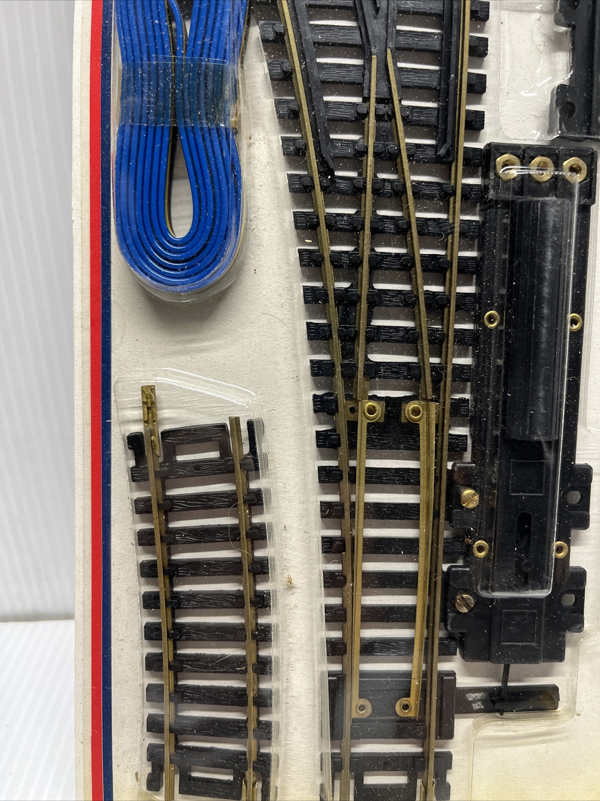 LifeLike Electric Remote Control HO Switch Left Hand 8605 fits all ho