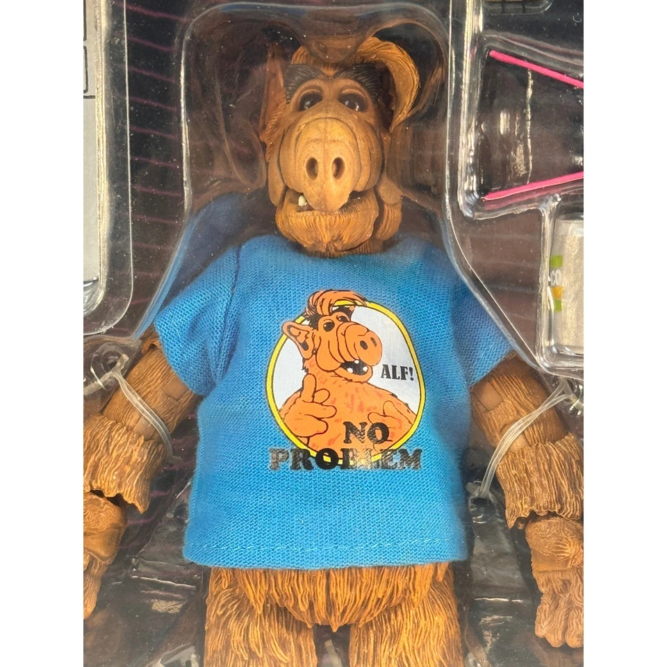 ALF Totally 80s Ultimate Action Figure NECA Alien Life Form Retro READ - Image 2 of 4