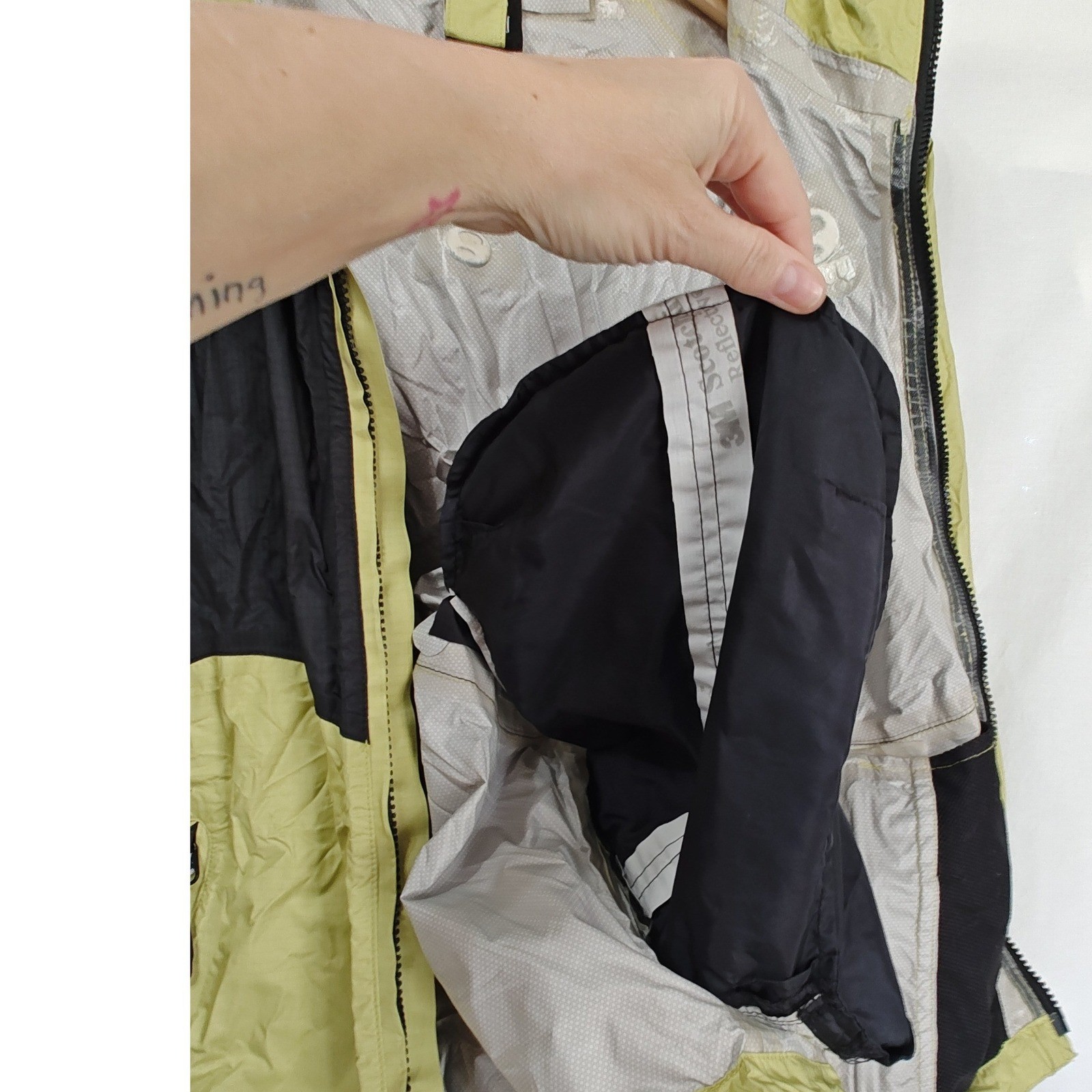 Ground Performance Lightweight Hooded Jacket Lime… - image 10