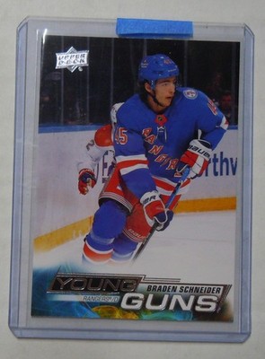 2022-23 Upper Deck Series 1 - Young Guns Braden Schneider #214 (RC)-nice
