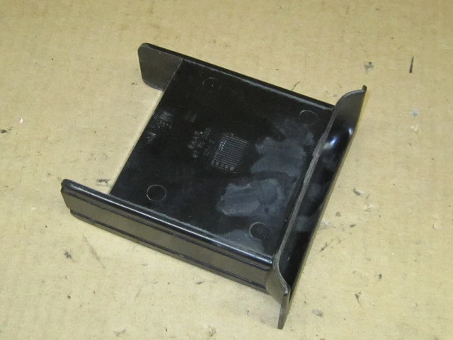 SAAB 9000 88-93 1988-1993 CENICERO TABLERO CENICERO FABRICANTE DE EQUIPOS ORIGINALES # 9778200 Foto 3 de 3