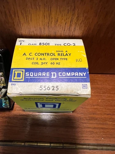 NEW NIB Square D 8501CO2 8501 CO-2 AC Control Relay DPST 24V Part Open Type