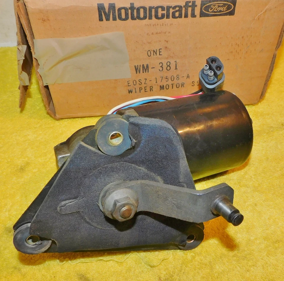 1980 1981 1982 Ford Thunderbird Mercury Cougar Xr7 NOS WINDSHIELD WIPER MOTOR - Image 4 of 4